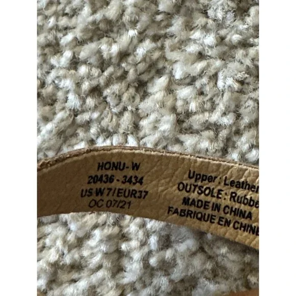 OLUKAI Women's Honu Sandals, TAN Size 7 women’s - Picture 5 of 6